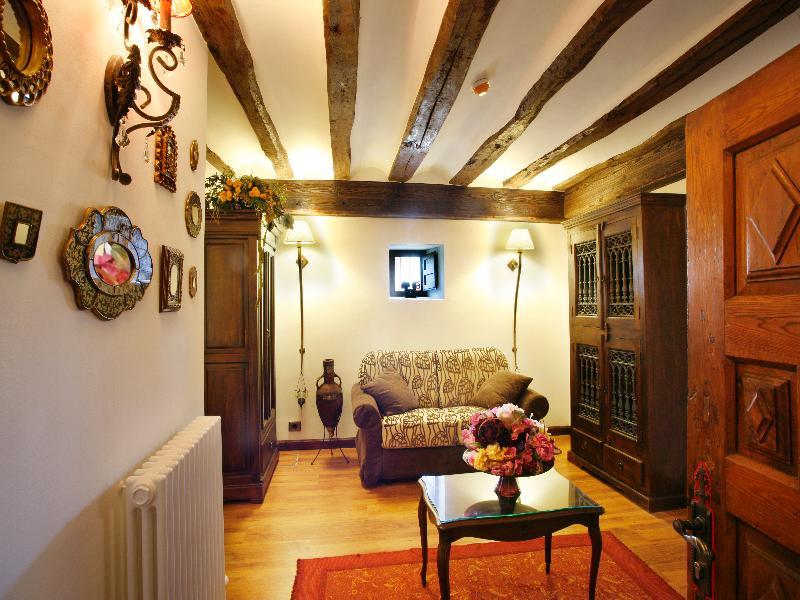 Hotel Boutique Real Casona De Las Amas Azofra Extérieur photo